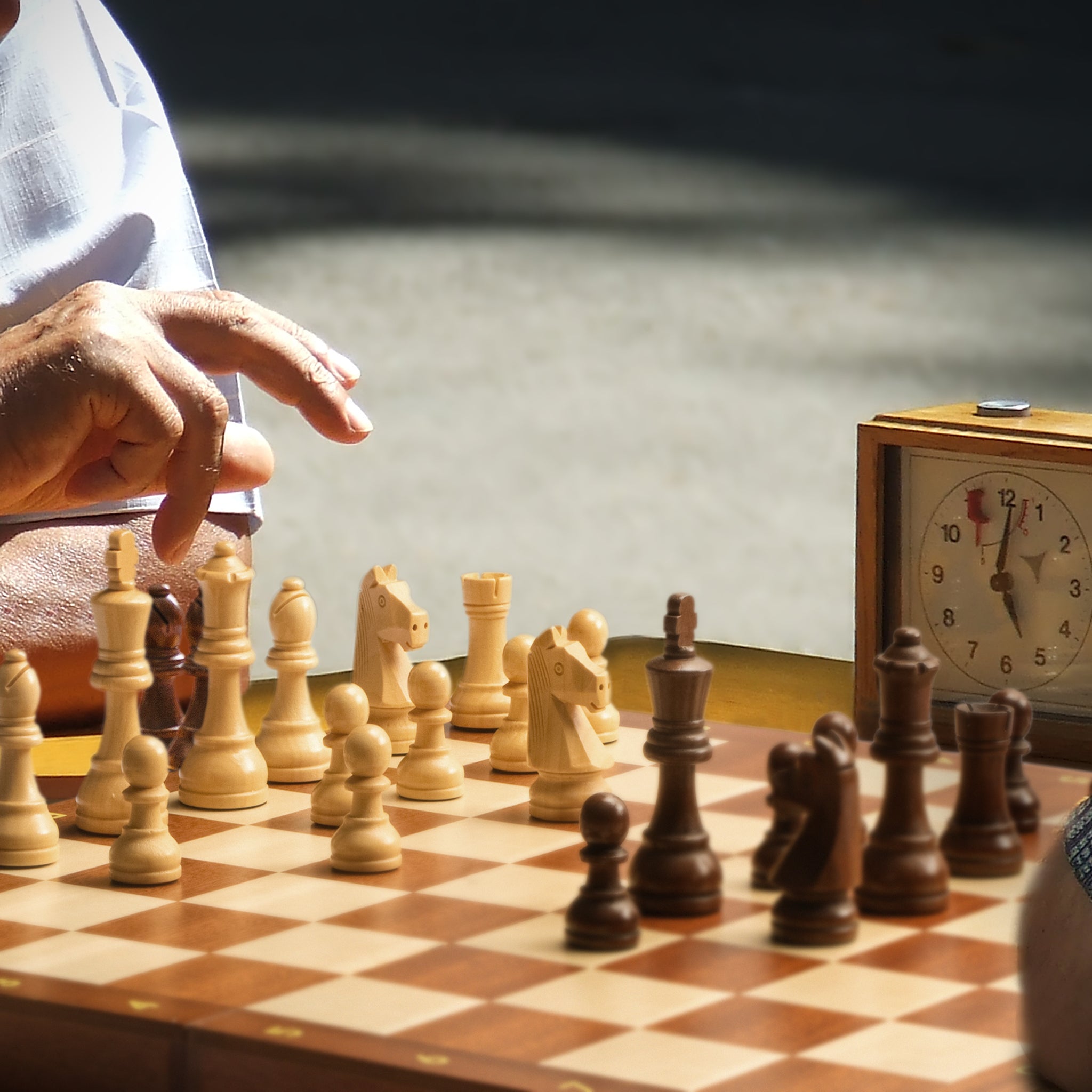 Husaria Professional Staunton Tournament No. 6 Wooden Chess Game Set, 3.9" Kings-Husaria